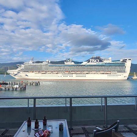 Cairns Waterfront Luxury At Harbourlights Daire Dış mekan fotoğraf