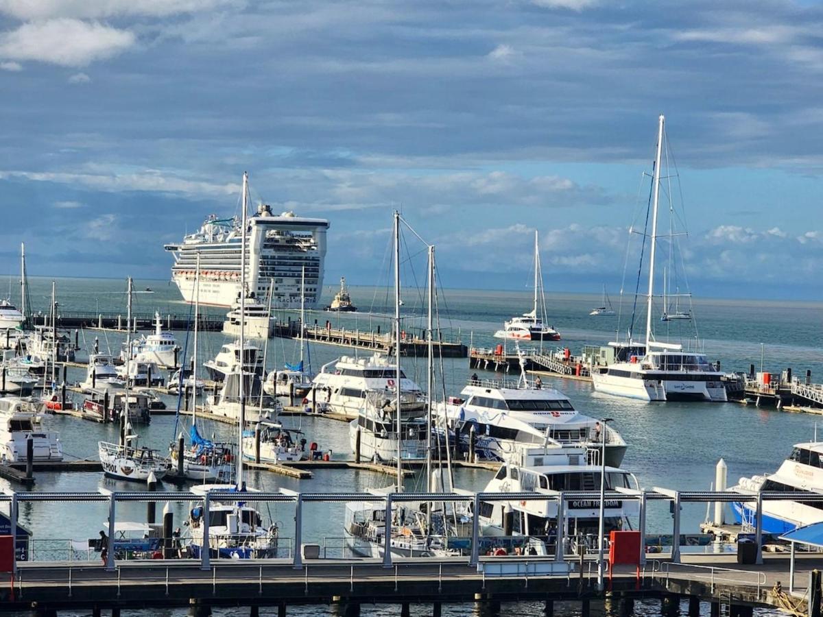 Cairns Waterfront Luxury At Harbourlights Daire Dış mekan fotoğraf